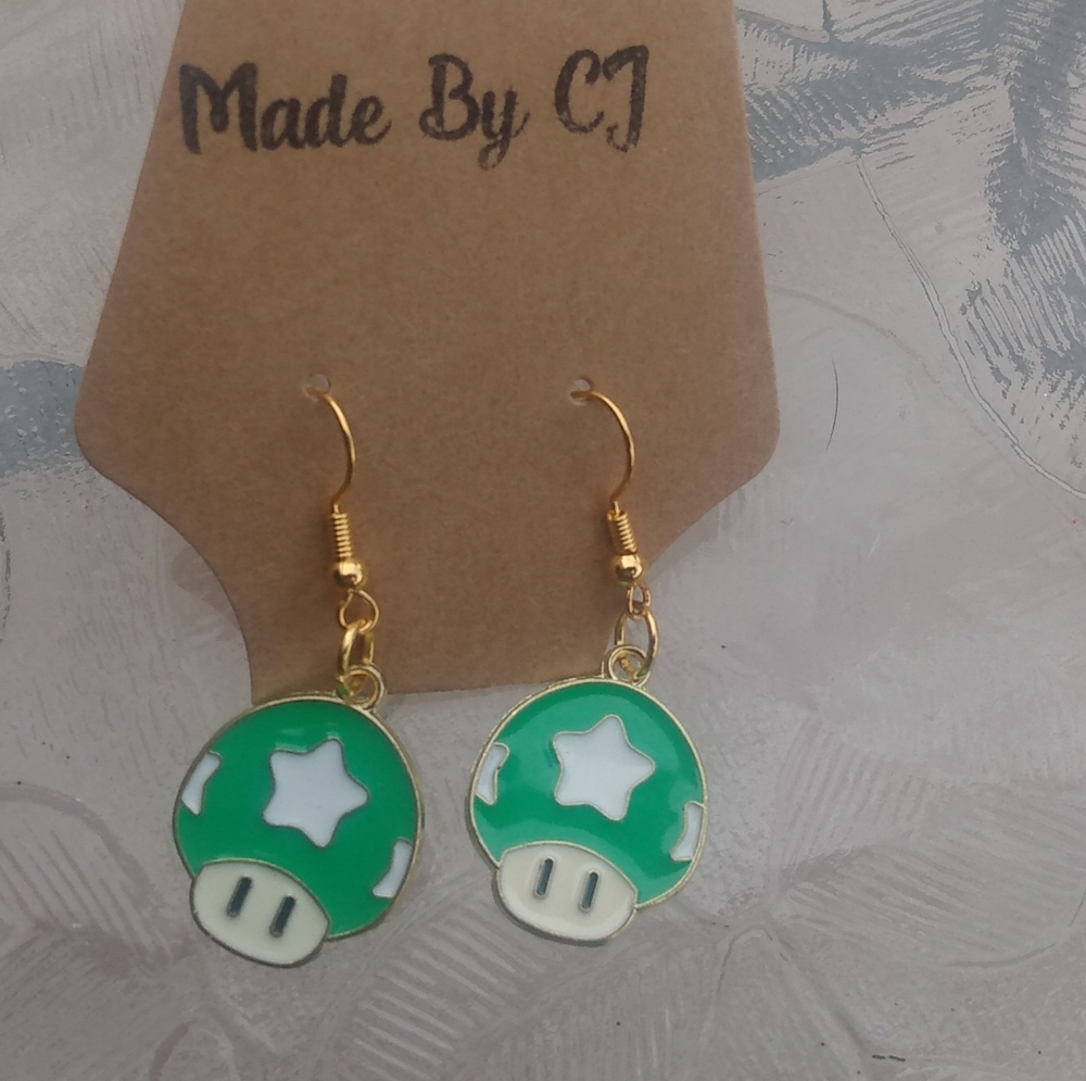 *Mario Green Extra Life Mushroom Earrings Nintendo Super Smash Bros Video Game